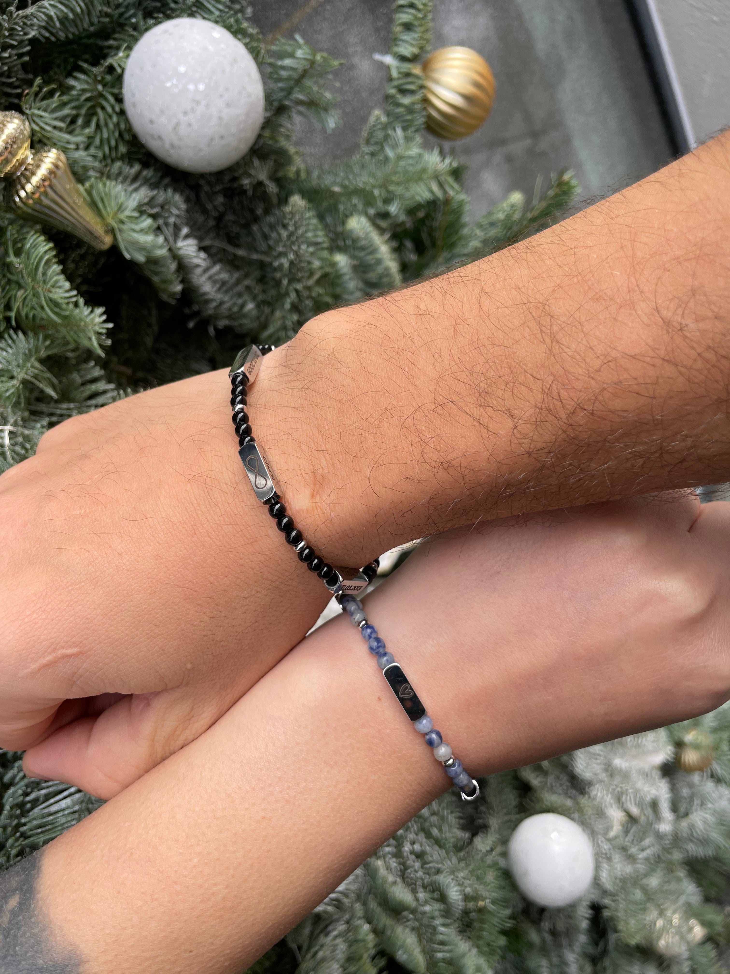 Браслет "Нескінченність" з намистинами (Онікс / Содаліт)