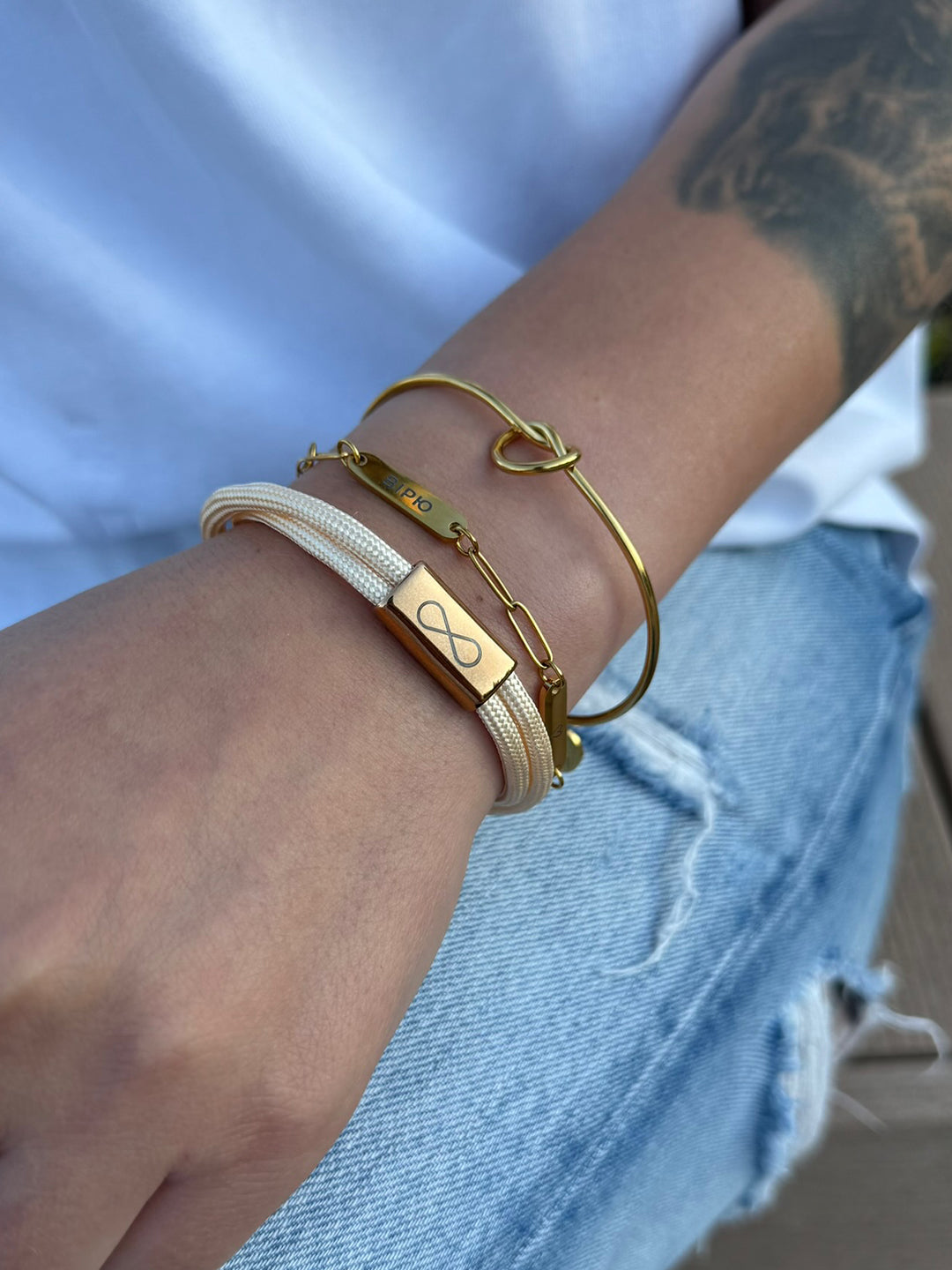 Шнурівка - браслет «Завжди поруч»